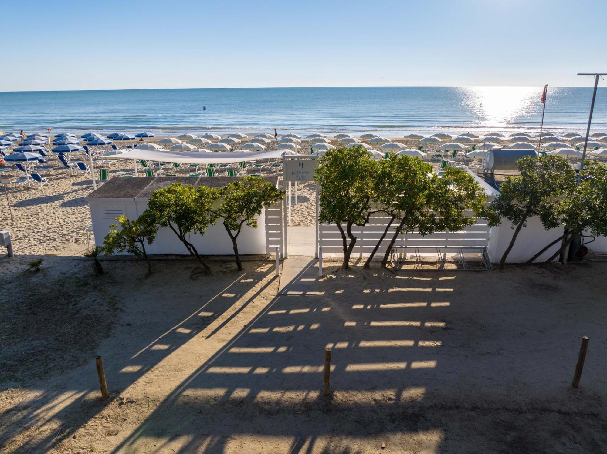 Hotel La Pineta Pineto Kültér fotó