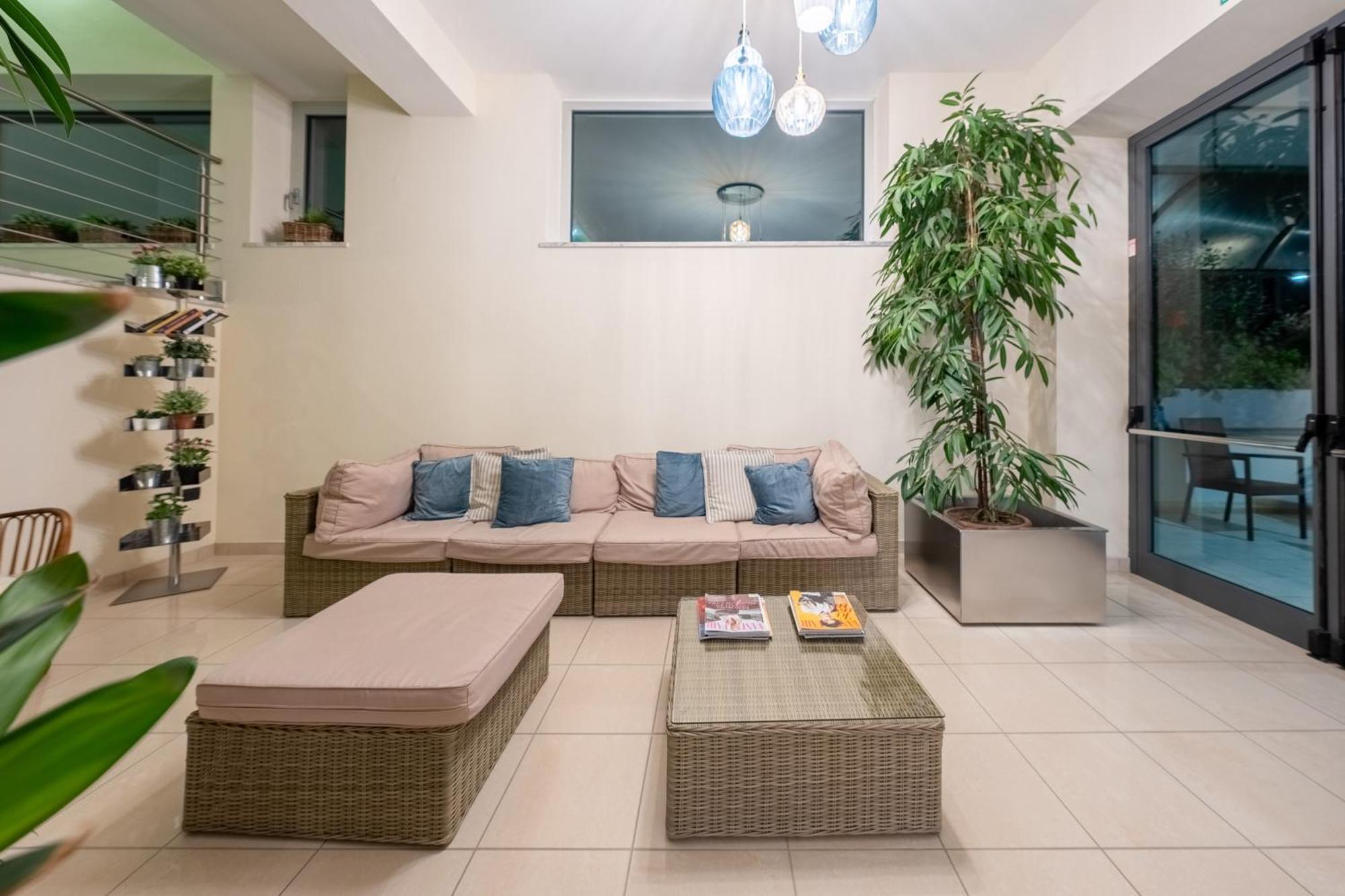 Hotel La Pineta Pineto Kültér fotó